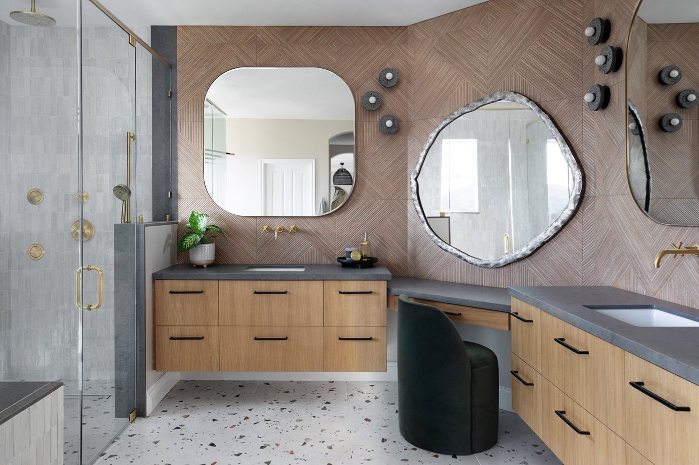 Bellvue Square Mirror