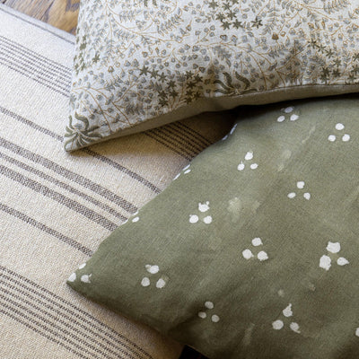 Layla Pillow Set