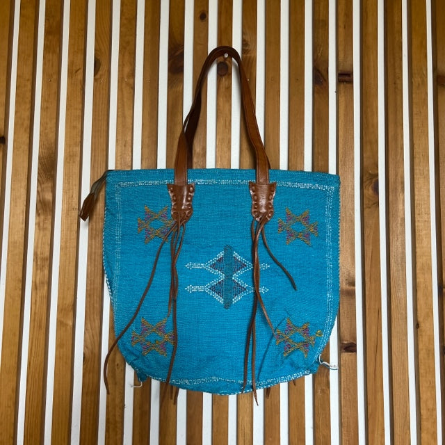 Sabra Silk Handbag Azul #10