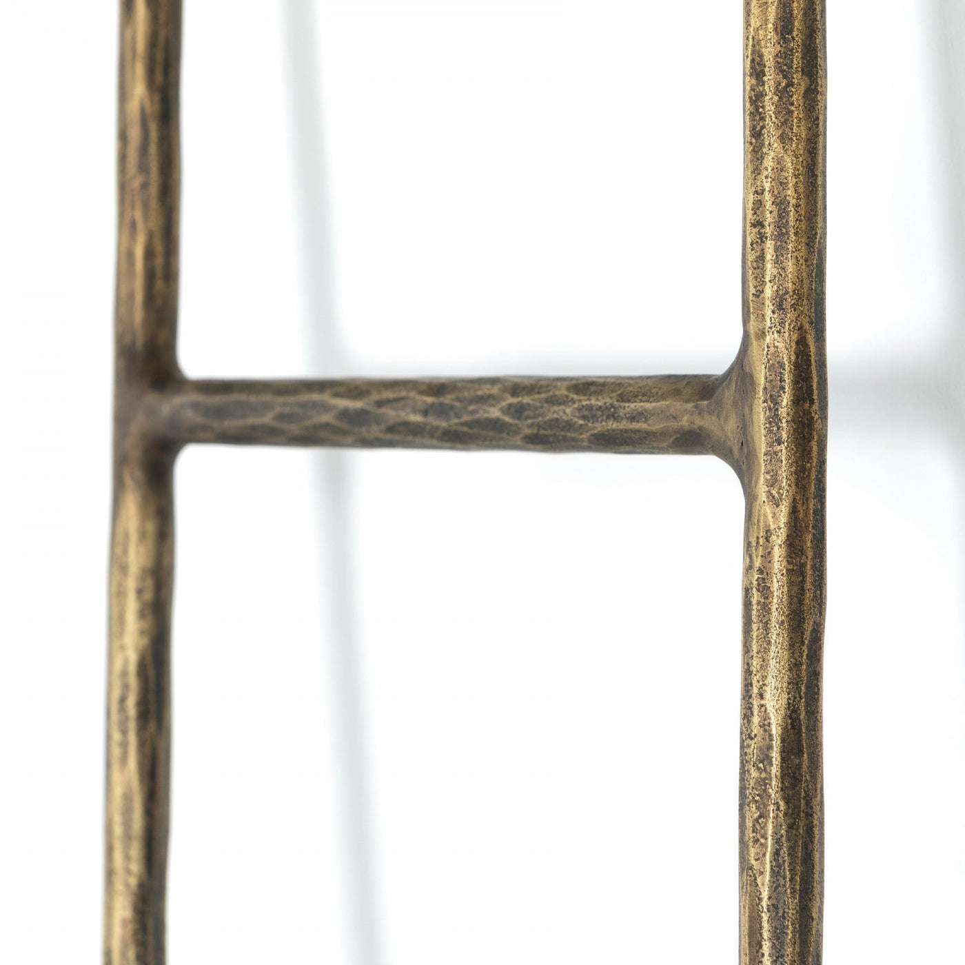 BOOTHE LADDER-ANTIQUE BRASS