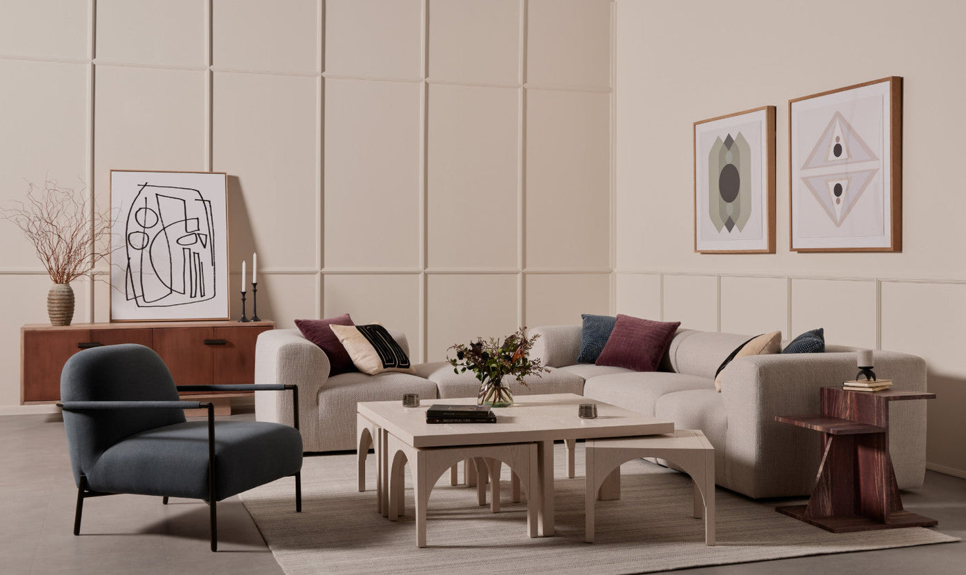 AMARA COFFEE TBL W/NESTING ARCH SIDE TABLES