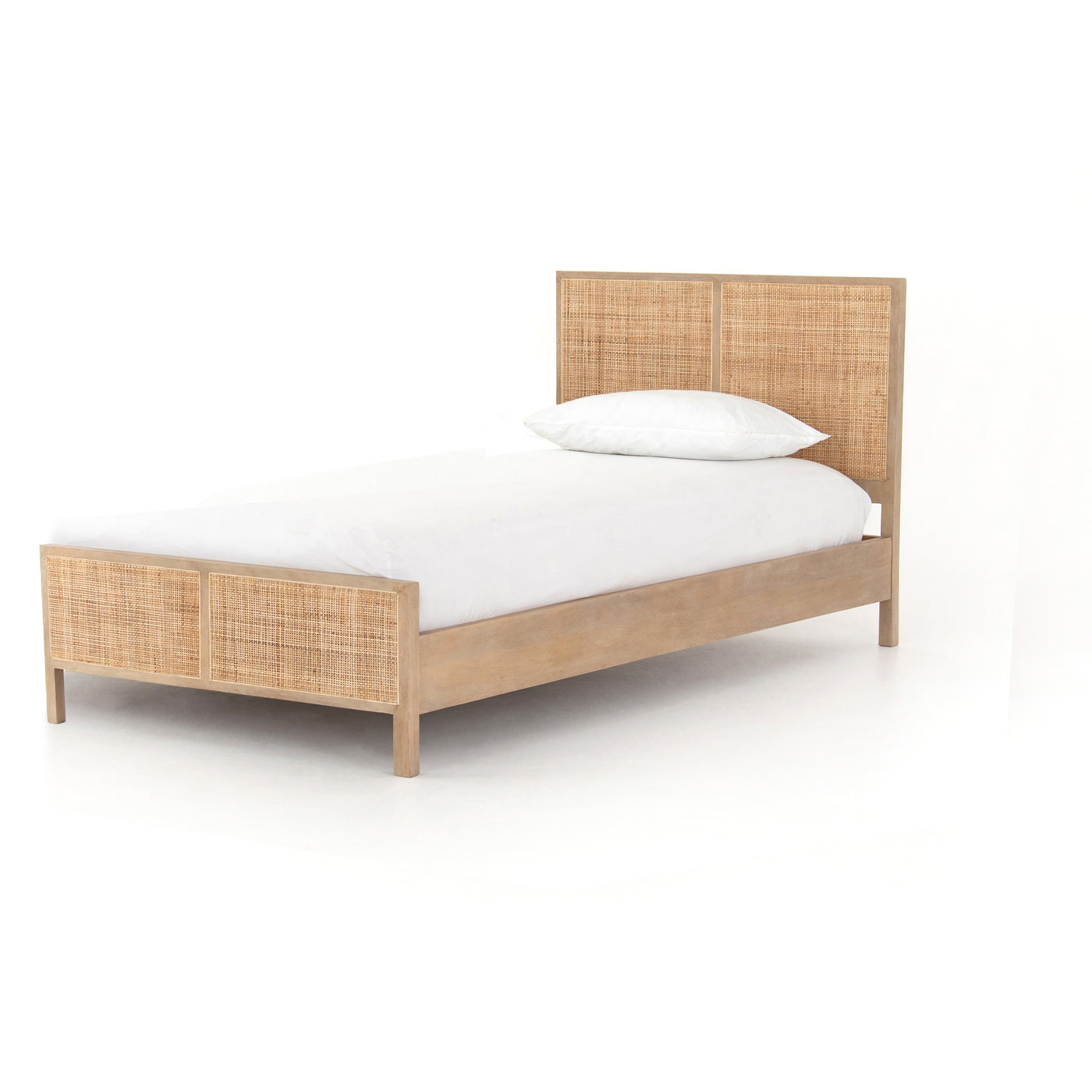 Smithe Cane Bed