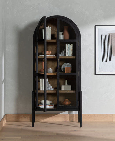 Tolle Cabinet