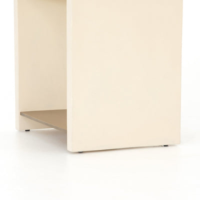 HUGO END TABLE
